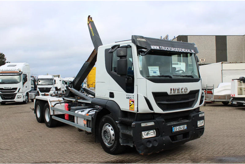 Iveco Stralis 460 + 6X2 + 20T - Камион со кука за подигање: слика 3 Iveco Stralis 460 + 6X2 + 20T - Камион со кука за подигање: слика 3
