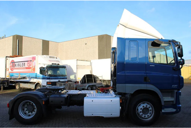 DAF CF 370 + EURO 6 - Камион влекач: слика 4 DAF CF 370 + EURO 6 - Камион влекач: слика 4