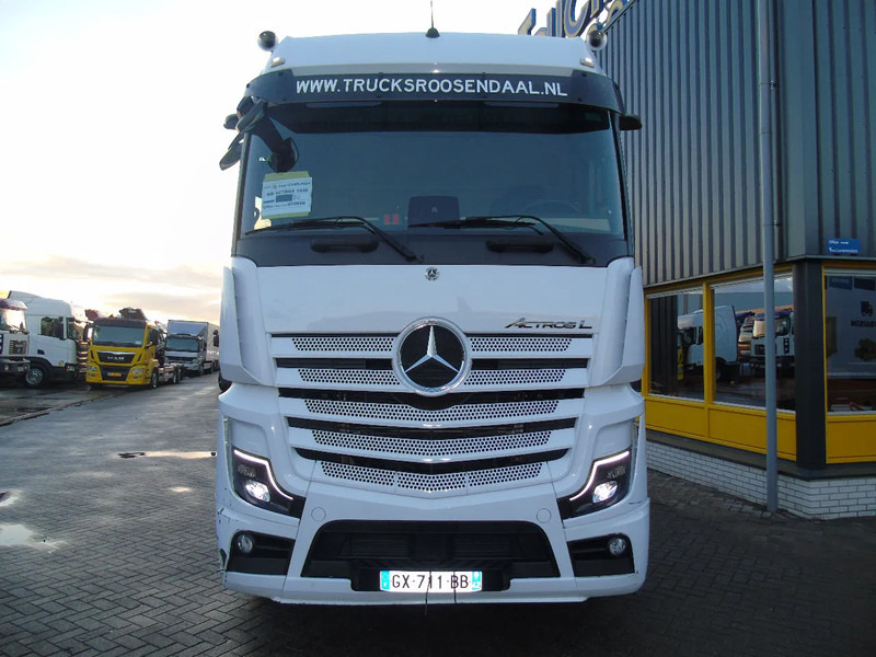 Mercedes-Benz Actros 1848 + RETARDER + PTO + FULL SPOILER + EURO 6 - Камион влекач: слика 4 Mercedes-Benz Actros 1848 + RETARDER + PTO + FULL SPOILER + EURO 6 - Камион влекач: слика 4