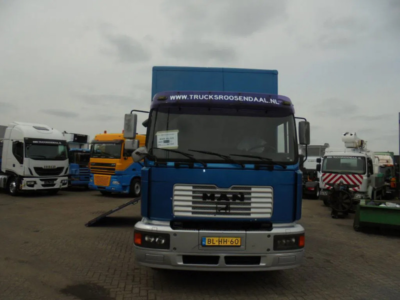 MAN 12 .225 + MANUAL - Камион за коњи: слика 4 MAN 12 .225 + MANUAL - Камион за коњи: слика 4