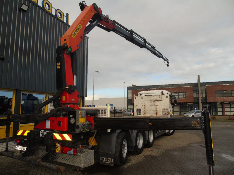 MAN TGS 35.460 + 8X4 TRIDEM + PALFINGER 23001EH + EURO 6 + REMOTE - Камион со кран: слика 3 MAN TGS 35.460 + 8X4 TRIDEM + PALFINGER 23001EH + EURO 6 + REMOTE - Камион со кран: слика 3