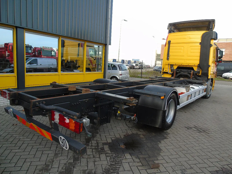 Mercedes-Benz Actros 1841 + EURO 5 EEV - Транспортер на контејнер/ Камион со променливо тело: слика 3 Mercedes-Benz Actros 1841 + EURO 5 EEV - Транспортер на контејнер/ Камион со променливо тело: слика 3