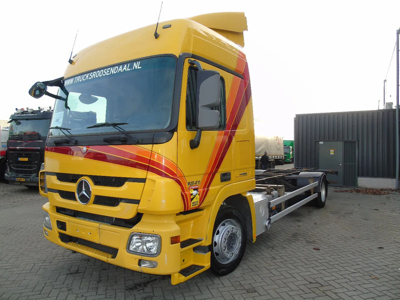 Mercedes-Benz Actros 1841 + EURO 5 EEV - Транспортер на контејнер/ Камион со променливо тело: слика 2 Mercedes-Benz Actros 1841 + EURO 5 EEV - Транспортер на контејнер/ Камион со променливо тело: слика 2