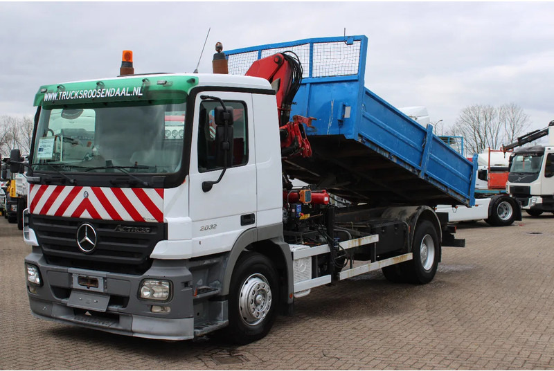 Mercedes-Benz Actros 2032 + HMF 1460 + Tipper + Steel Steel - Кипер: слика 5 Mercedes-Benz Actros 2032 + HMF 1460 + Tipper + Steel Steel - Кипер: слика 5