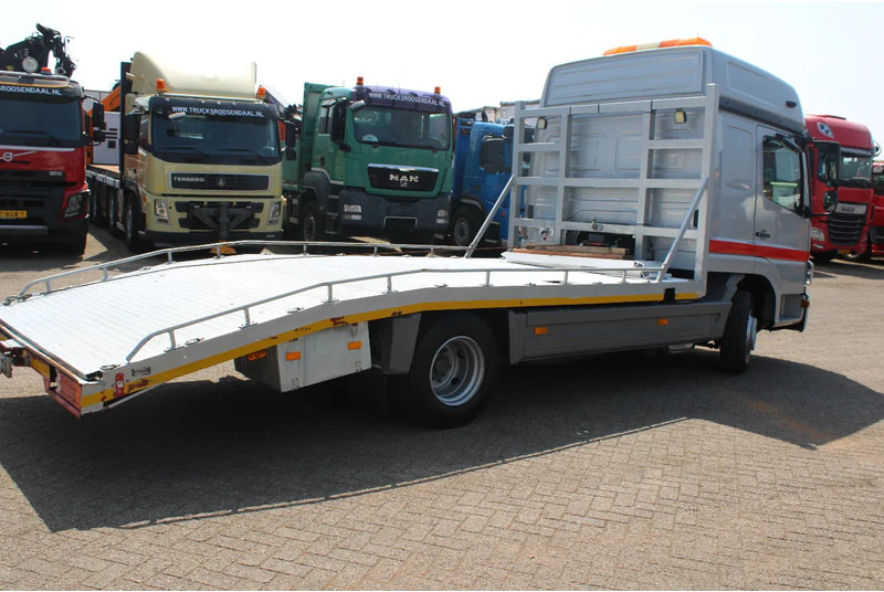 Mercedes-Benz Atego 823 + MANUAL + WINCH + PERFECT TRUCK - Автотранспортен камион: слика 4 Mercedes-Benz Atego 823 + MANUAL + WINCH + PERFECT TRUCK - Автотранспортен камион: слика 4