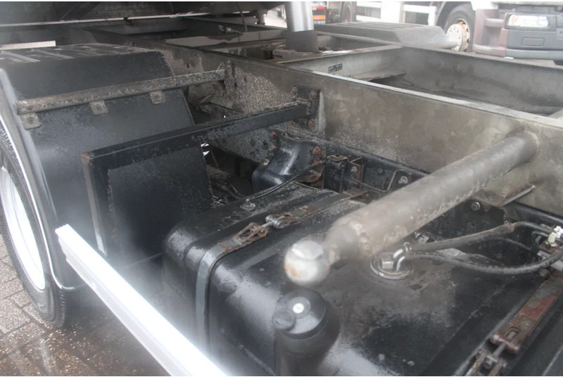 Кипер Renault D 150 + 3SIDE TIPPER + EURO 6 + PERFECT!!! 186KM: слика 14 Кипер Renault D 150 + 3SIDE TIPPER + EURO 6 + PERFECT!!! 186KM: слика 14