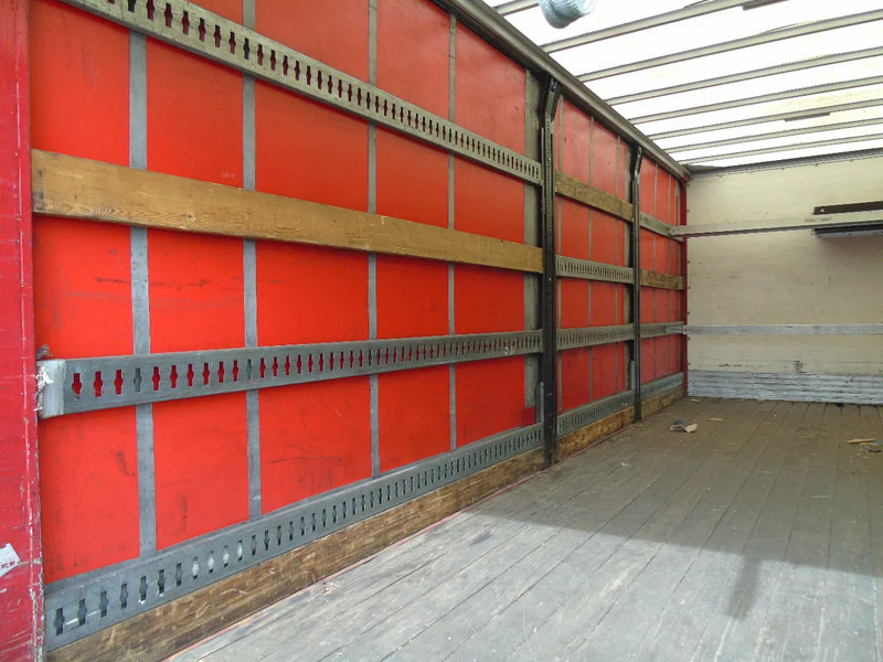 Камион сандучар Scania P230 + EURO 5 + LIFT + 19T: слика 11 Камион сандучар Scania P230 + EURO 5 + LIFT + 19T: слика 11