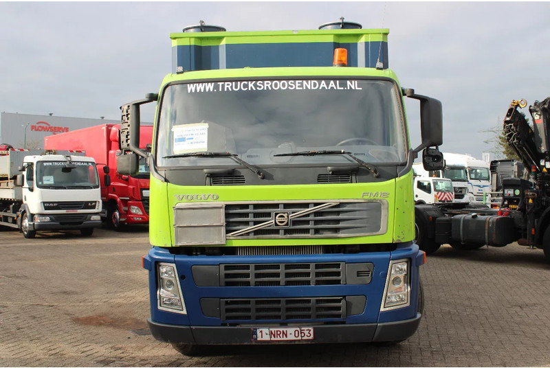 Volvo FM 12.340 + ADR + stokota 14.000L + manual - Вакуумски камион: слика 2 Volvo FM 12.340 + ADR + stokota 14.000L + manual - Вакуумски камион: слика 2