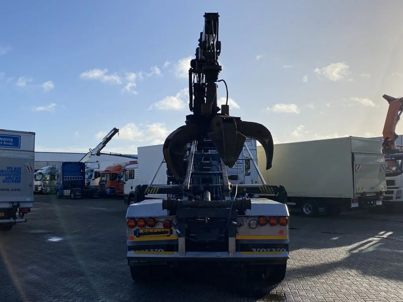 Камион со кран Volvo FM 370 + Euro 5 + Palfinger Z-Q170 Crane + 30ton NCH lift + Container system + hoogsta: слика 8 Камион со кран Volvo FM 370 + Euro 5 + Palfinger Z-Q170 Crane + 30ton NCH lift + Container system + hoogsta: слика 8