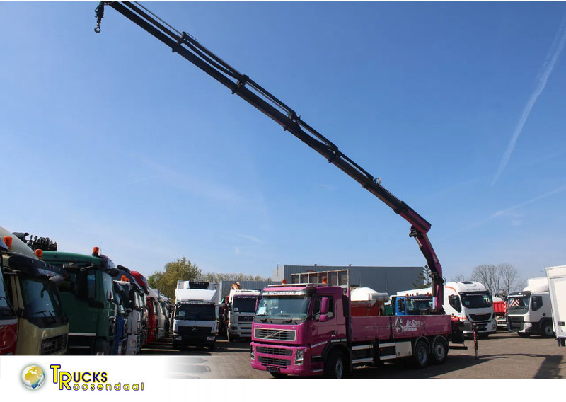 Volvo FM 370 + PALFINGER 23002 /6EXT + REMOTE + 6X2 STEERING - Камион со кран: слика 1 Volvo FM 370 + PALFINGER 23002 /6EXT + REMOTE + 6X2 STEERING - Камион со кран: слика 1