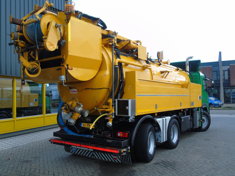 Volvo FMX 420 + 15.000L + HIGH PRESSURE PUMP + URACA + 6X4 + EURO 5 - Вакуумски камион: слика 4 Volvo FMX 420 + 15.000L + HIGH PRESSURE PUMP + URACA + 6X4 + EURO 5 - Вакуумски камион: слика 4