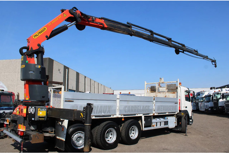 Volvo FMX 420 + PALFINGER 34002 SH F + 8X4 + EURO 6 + STEERING - Камион со кран: слика 3 Volvo FMX 420 + PALFINGER 34002 SH F + 8X4 + EURO 6 + STEERING - Камион со кран: слика 3