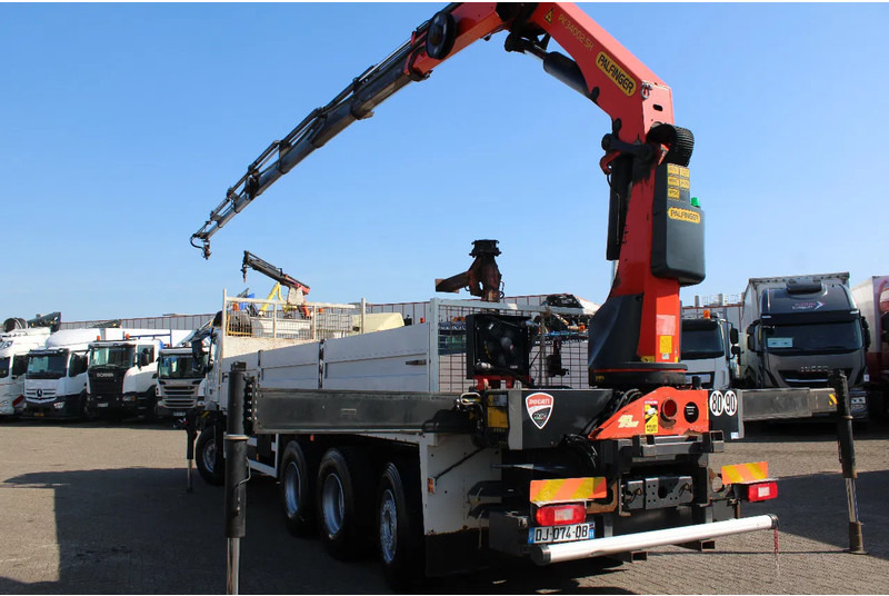 Volvo FMX 420 + PALFINGER 34002 SH F + 8X4 + EURO 6 + STEERING - Камион со кран: слика 2 Volvo FMX 420 + PALFINGER 34002 SH F + 8X4 + EURO 6 + STEERING - Камион со кран: слика 2
