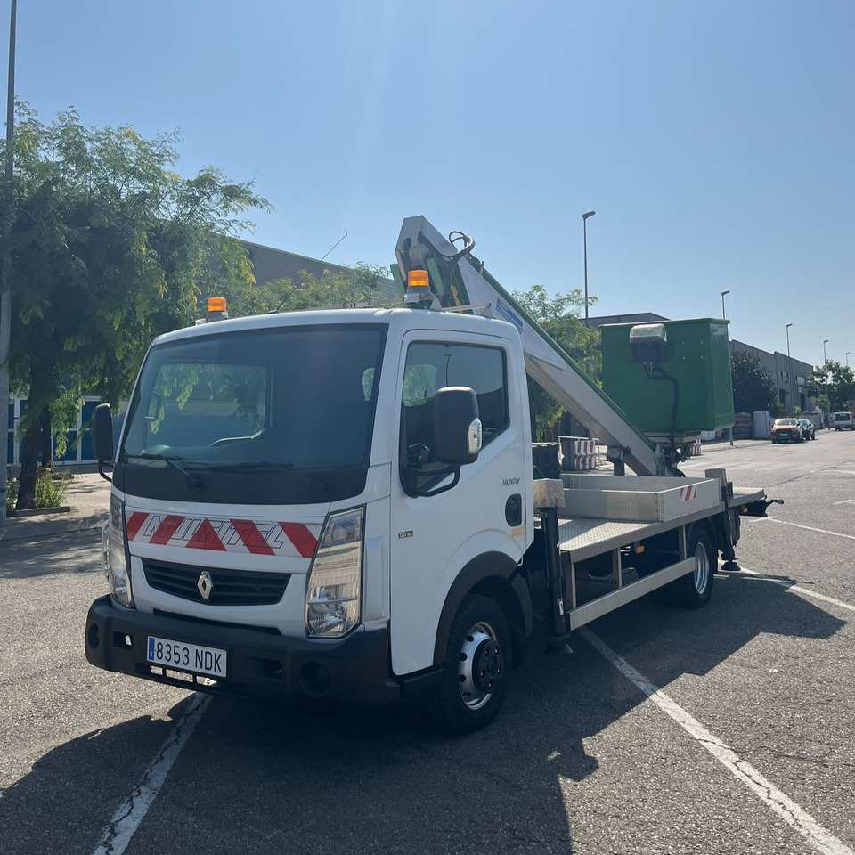 Renault Maxity - Камион: слика 1 Renault Maxity - Камион: слика 1