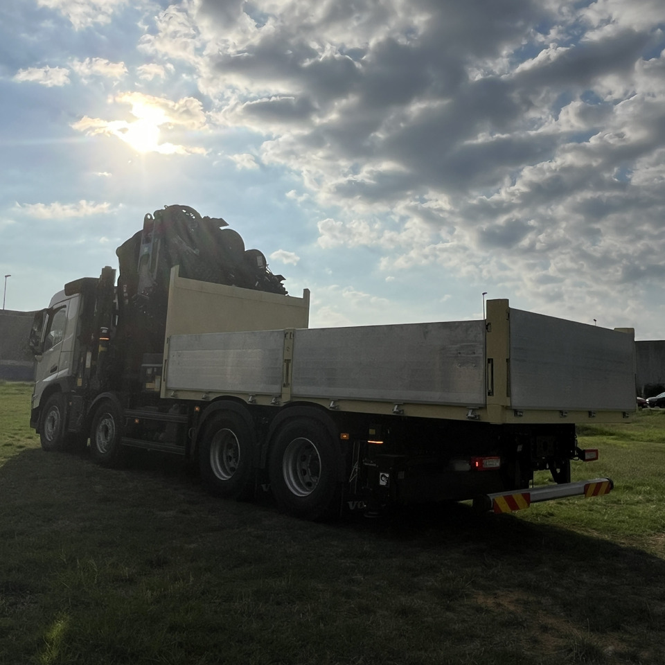 Volvo FM84RF3A - Камион со платформа, Камион со кран: слика 3 Volvo FM84RF3A - Камион со платформа, Камион со кран: слика 3