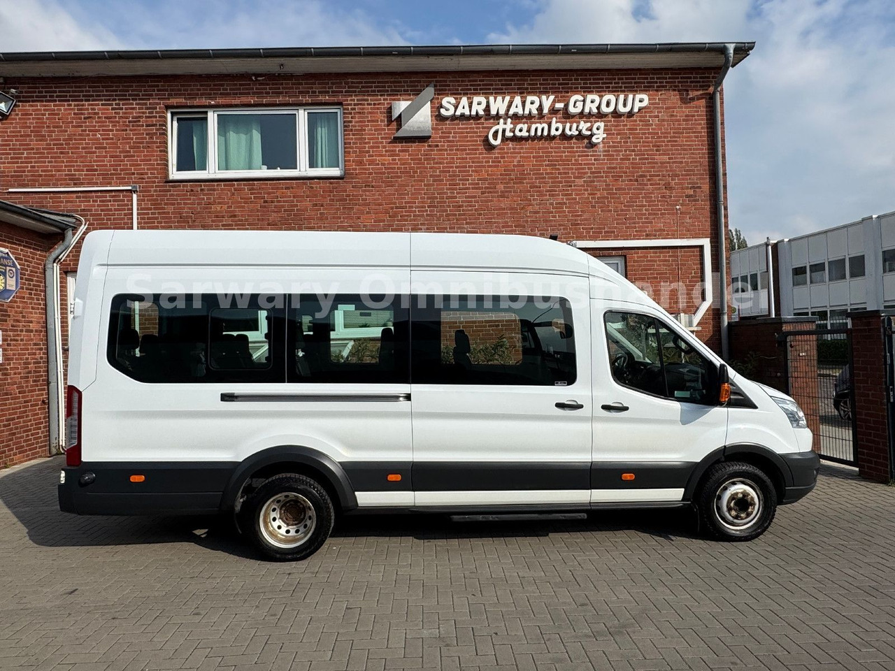 Ford Transit*18 Sitze*Klima*EURO 6*Webasto*Sprinter* - Минибус, Патничко комбе: слика 4 Ford Transit*18 Sitze*Klima*EURO 6*Webasto*Sprinter* - Минибус, Патничко комбе: слика 4