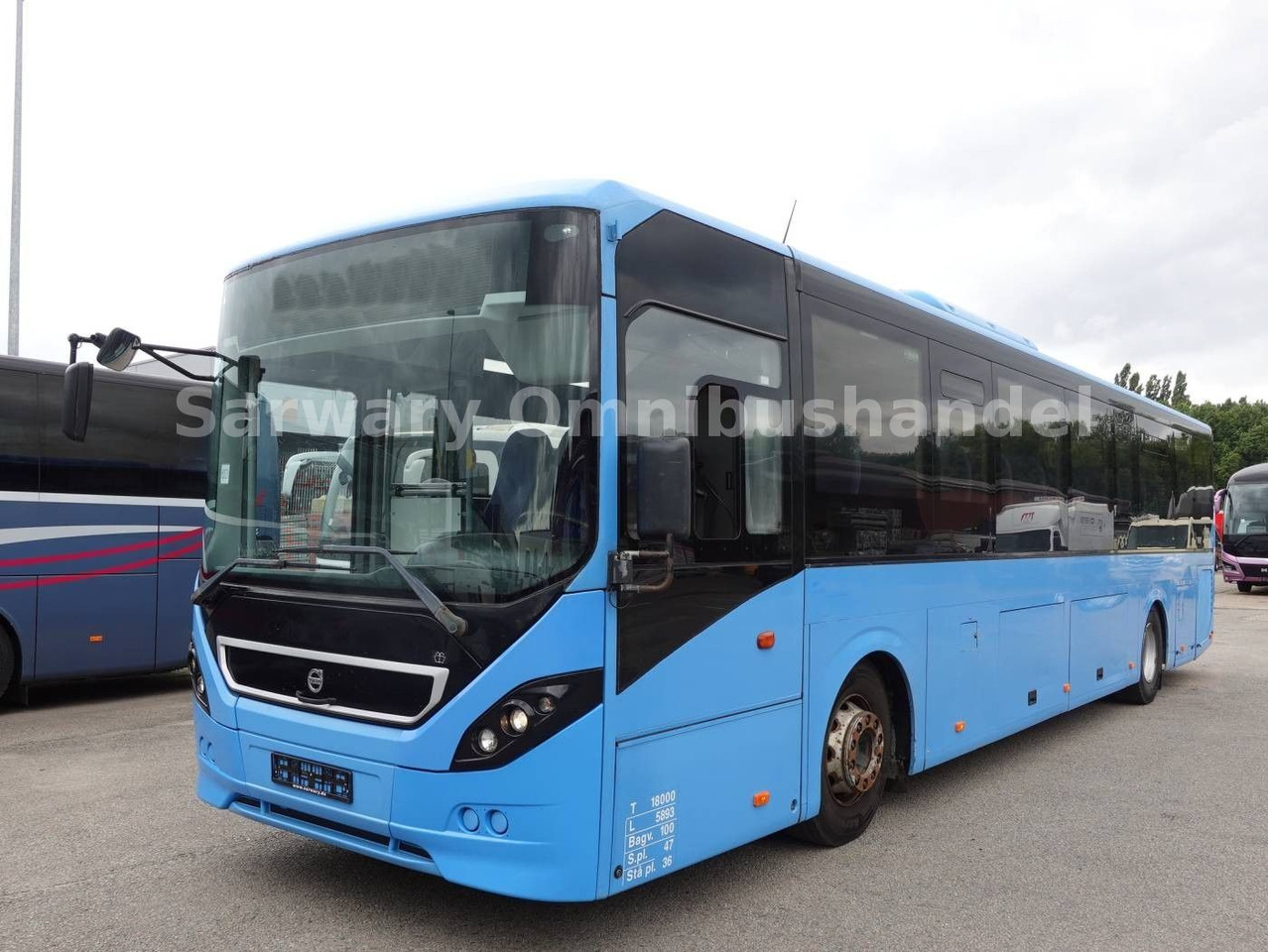 Volvo 8900 *8907R*48-Sitze*EEV* - Приградски автобус: слика 2 Volvo 8900 *8907R*48-Sitze*EEV* - Приградски автобус: слика 2
