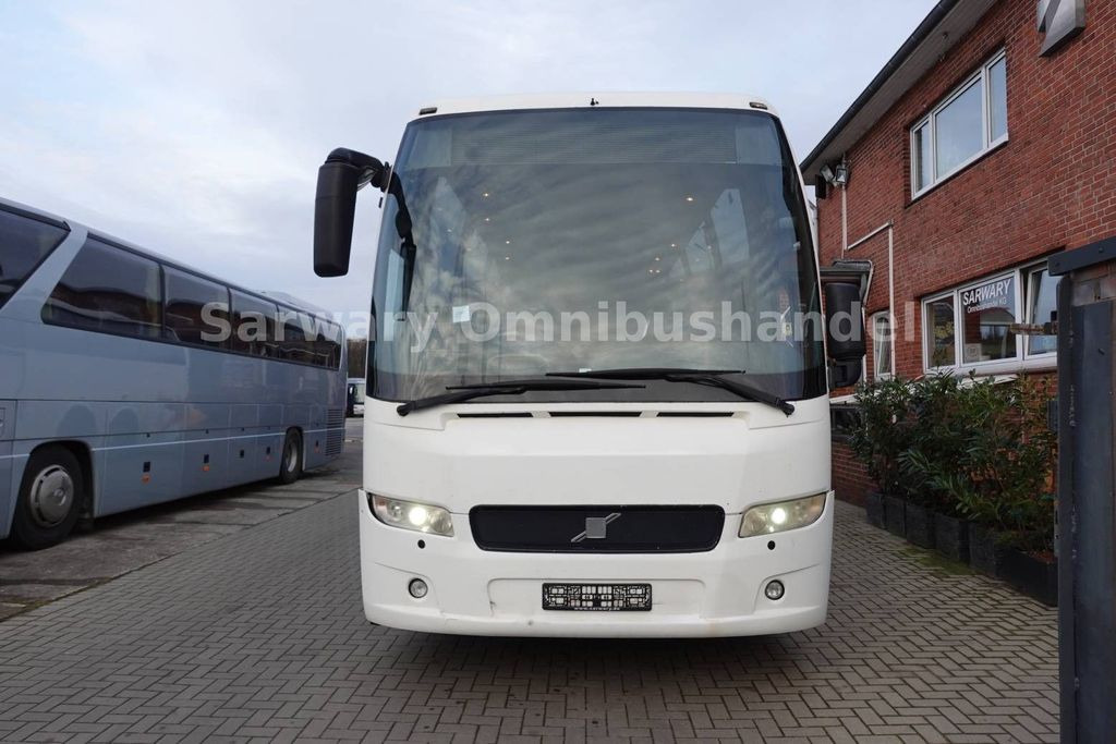 Volvo 9700 HD*63 Sitze*WC*Klima*9900*Küche*EURO 4*TV* - Патнички вагон автобус: слика 3 Volvo 9700 HD*63 Sitze*WC*Klima*9900*Küche*EURO 4*TV* - Патнички вагон автобус: слика 3