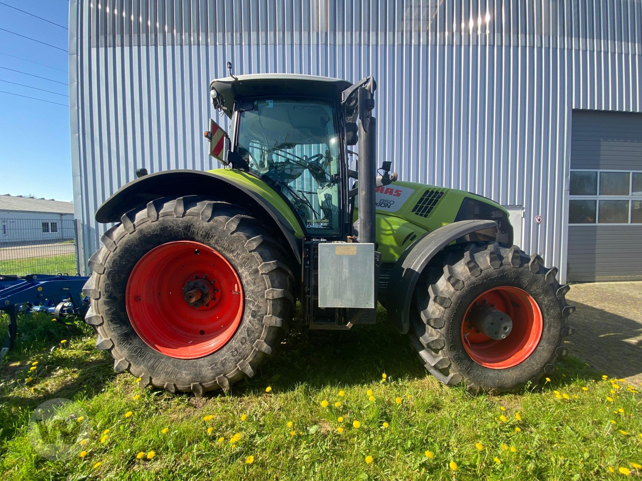CLAAS Axion 850 - Трактор: слика 3 CLAAS Axion 850 - Трактор: слика 3