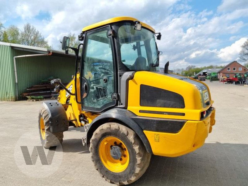 JCB TM 220 - Натоварувач на тркала: слика 3 JCB TM 220 - Натоварувач на тркала: слика 3