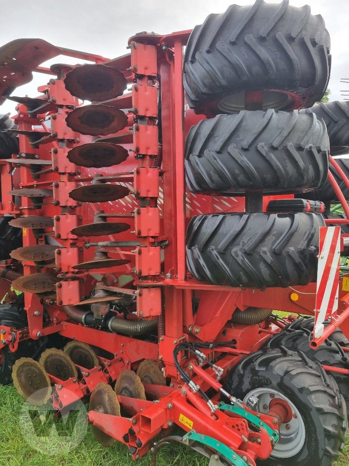 Kverneland U-Drill - Семенска дупчалка: слика 2 Kverneland U-Drill - Семенска дупчалка: слика 2