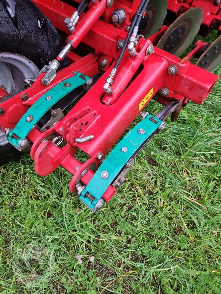Kverneland U-Drill - Семенска дупчалка: слика 5 Kverneland U-Drill - Семенска дупчалка: слика 5
