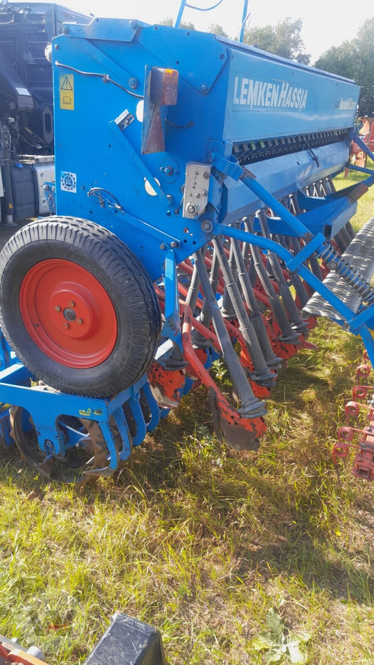 Lemken Eurodrill 300 - Семенска дупчалка: слика 4 Lemken Eurodrill 300 - Семенска дупчалка: слика 4