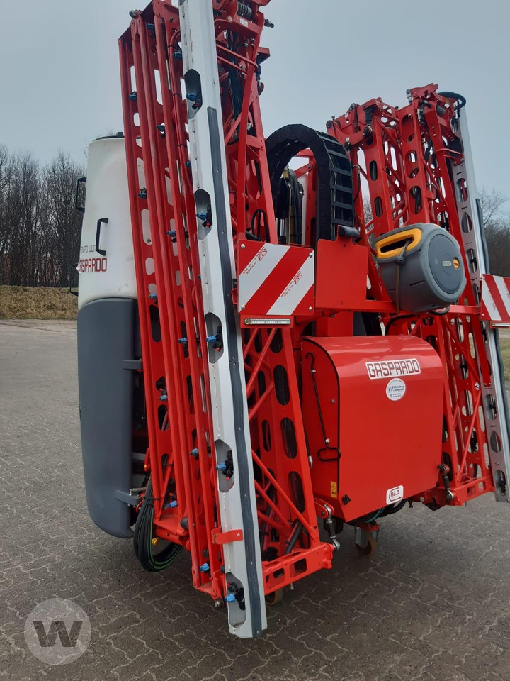 Maschio Tempo Ultra 2000 Liter - Распрскувач монтиран на трактор: слика 1 Maschio Tempo Ultra 2000 Liter - Распрскувач монтиран на трактор: слика 1