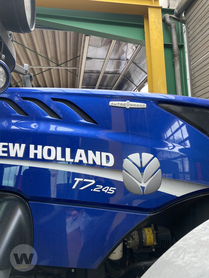 New Holland T 7.245 - Трактор: слика 2 New Holland T 7.245 - Трактор: слика 2