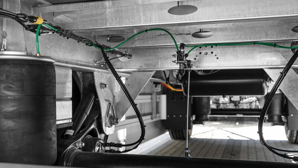 Humbaur Przyczepa burtowa HD 18 - Приколка платформа: слика 5 Humbaur Przyczepa burtowa HD 18 - Приколка платформа: слика 5