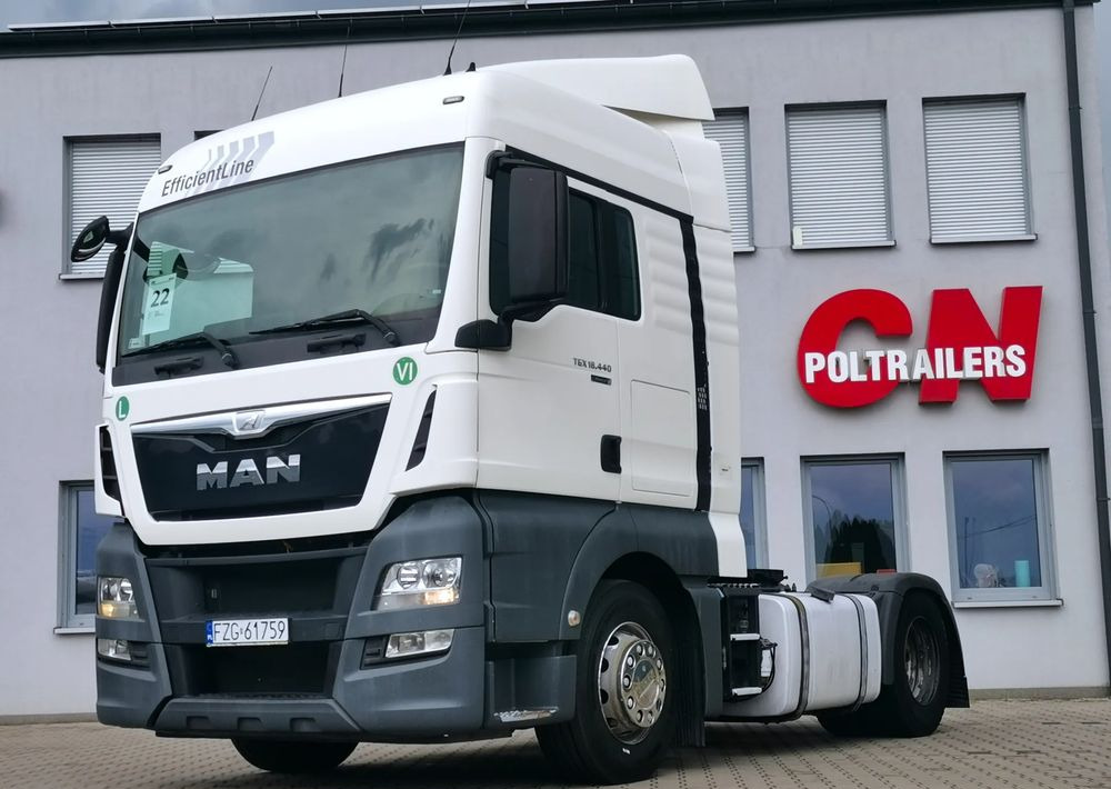 MAN Dostępne 3 szt. Standard i Mega TGX 18.440 - Камион влекач: слика 1 MAN Dostępne 3 szt. Standard i Mega TGX 18.440 - Камион влекач: слика 1