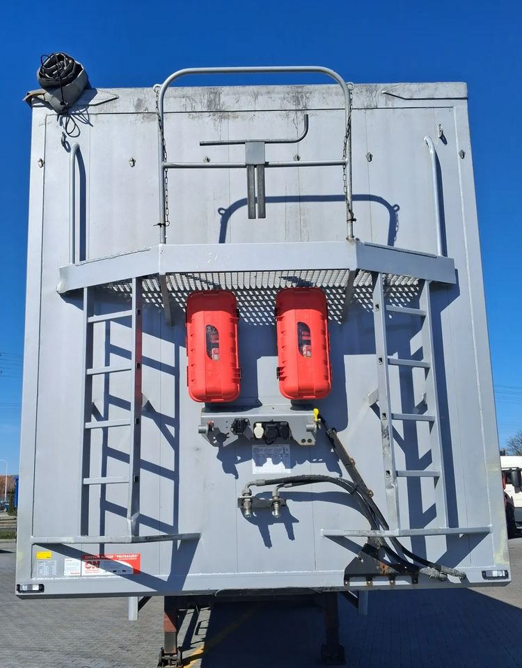 Reisch Ruchoma Podłoga 8mm - Полуприколка со подвижен под за истовар: слика 2 Reisch Ruchoma Podłoga 8mm - Полуприколка со подвижен под за истовар: слика 2