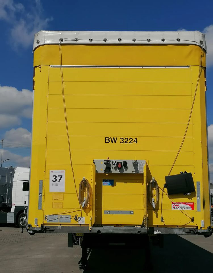 Schmitz Cargobull 2 szt. Standard Firanka, możliwy wynajem - Полуприколка со церада: слика 2 Schmitz Cargobull 2 szt. Standard Firanka, możliwy wynajem - Полуприколка со церада: слика 2