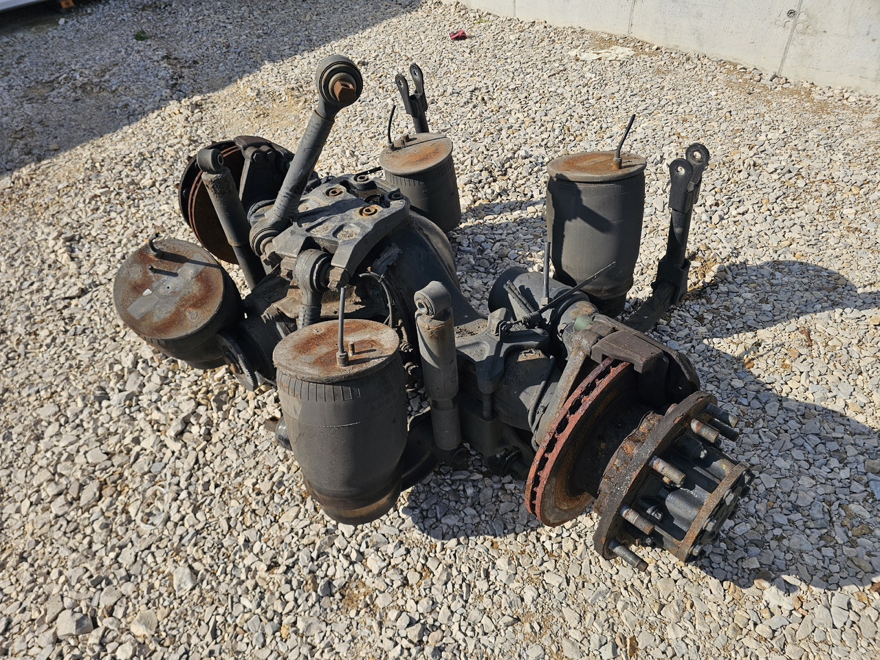 MAN TGX TGS EURO 6 / COMPLETE AXLE / HY-1350 / 38:15 - Задна оска: слика 3 MAN TGX TGS EURO 6 / COMPLETE AXLE / HY-1350 / 38:15 - Задна оска: слика 3