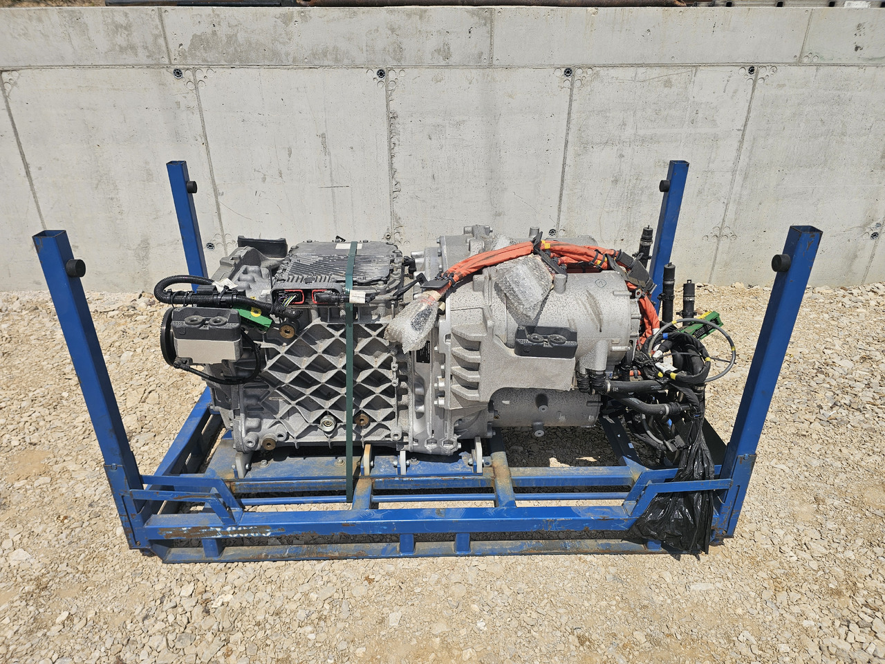 VOLVO ELECTRIC ENGINE / NEM3 / EPT2412 / FH FM ELECTRIC - Мотор: слика 1 VOLVO ELECTRIC ENGINE / NEM3 / EPT2412 / FH FM ELECTRIC - Мотор: слика 1