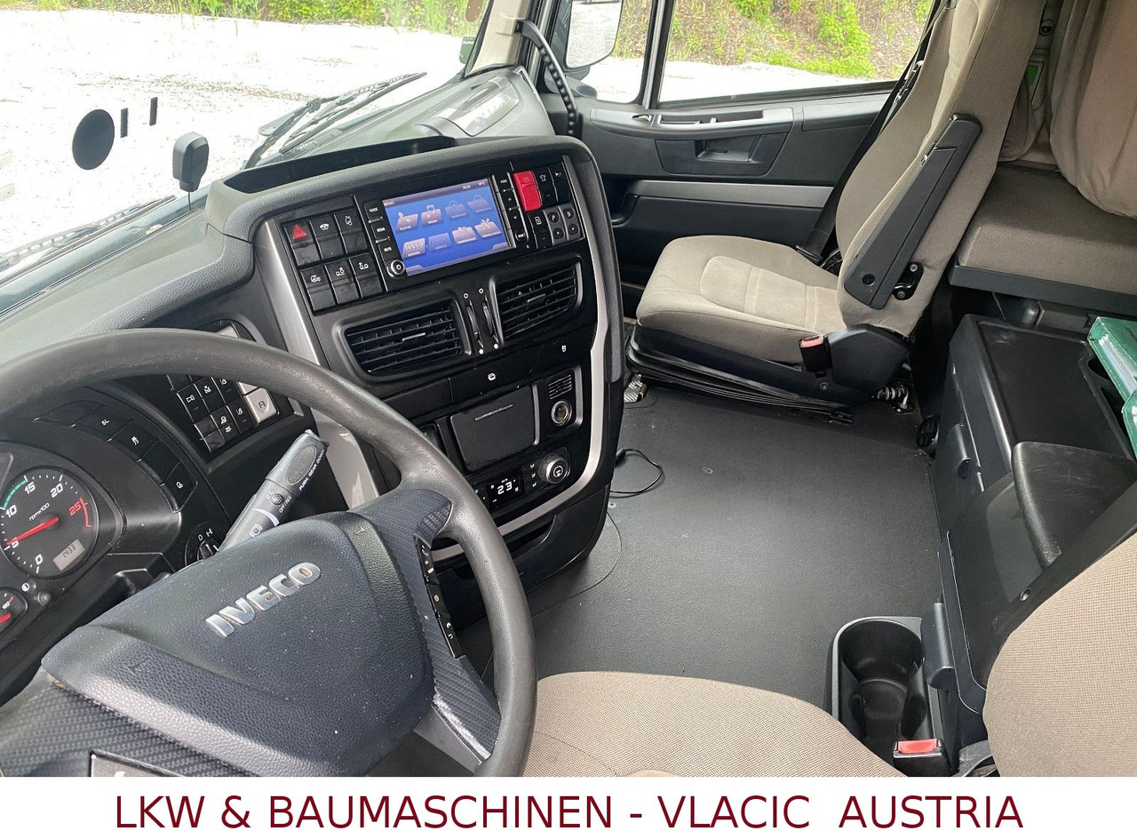 Камион цистерна Iveco Stralis 460 Benz/Diesel Schwarzmüller-Kompletzug: слика 7