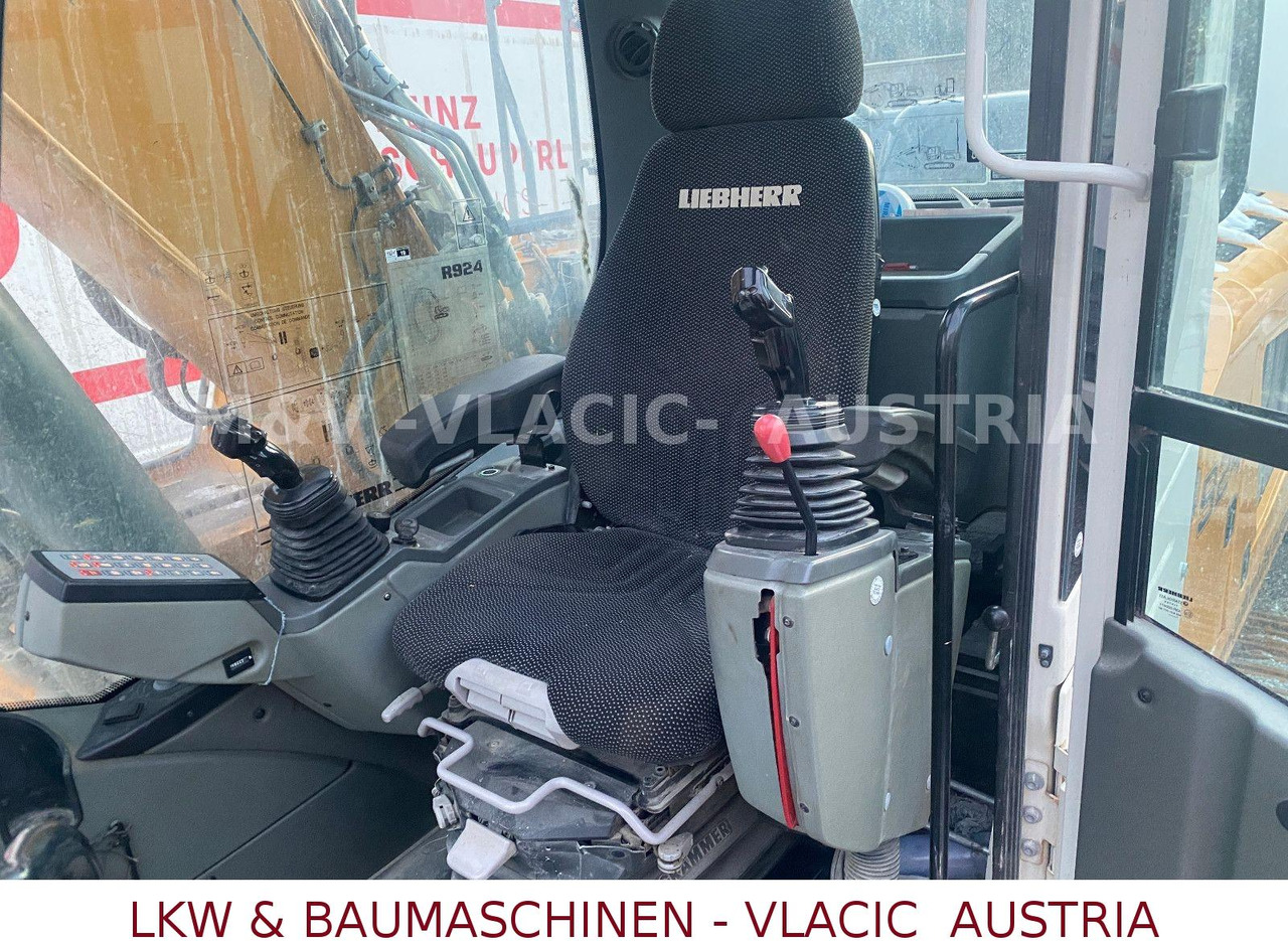 Liebherr R 924 LC - Багер гасеничар: слика 2 Liebherr R 924 LC - Багер гасеничар: слика 2