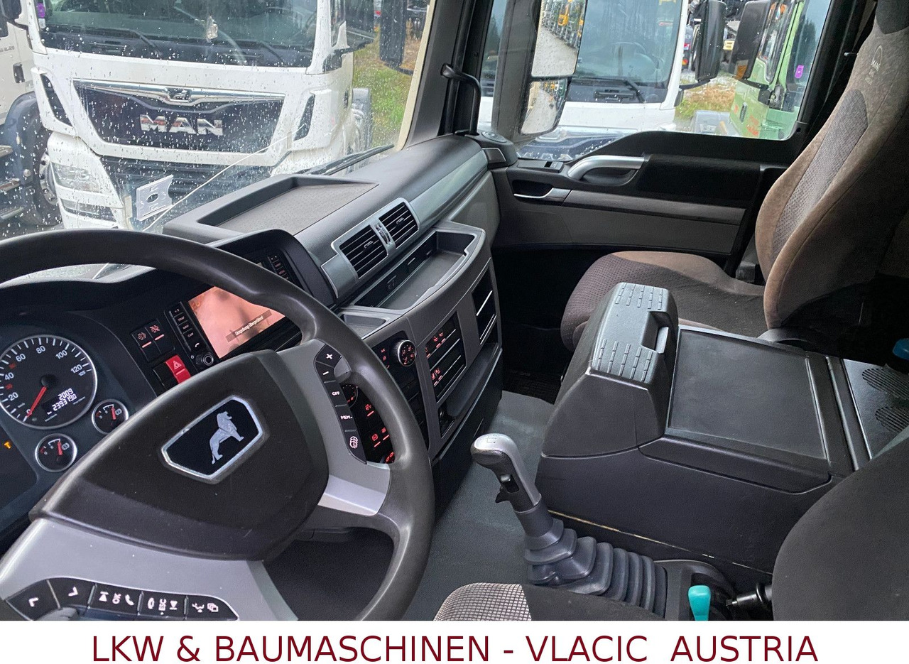 MAN 33.500 6x6 MIT KRAN PENZ - Камион за дрва, Камион со кран: слика 5 MAN 33.500 6x6 MIT KRAN PENZ - Камион за дрва, Камион со кран: слика 5