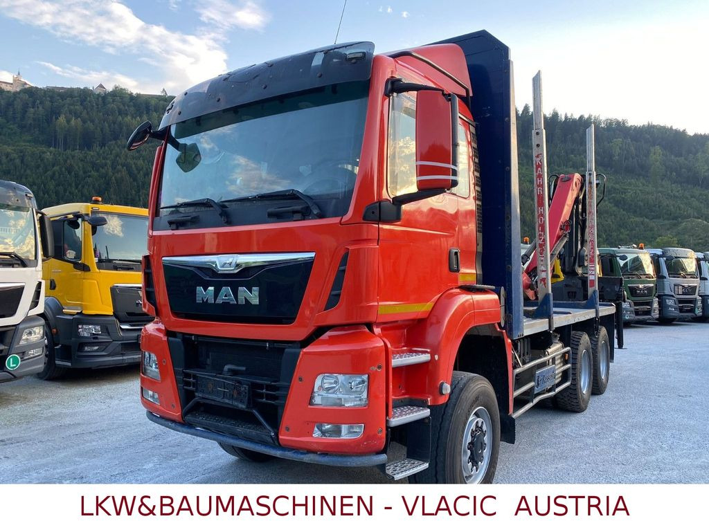 MAN TGS Holztransporter mit Kran Palfinger MAN TGS 33.480 6x6Holztransporter mit Kran Palfinger - Камион за дрва, Камион со кран: слика 1 MAN TGS Holztransporter mit Kran Palfinger MAN TGS 33.480 6x6Holztransporter mit Kran Palfinger - Камион за дрва, Камион со кран: слика 1