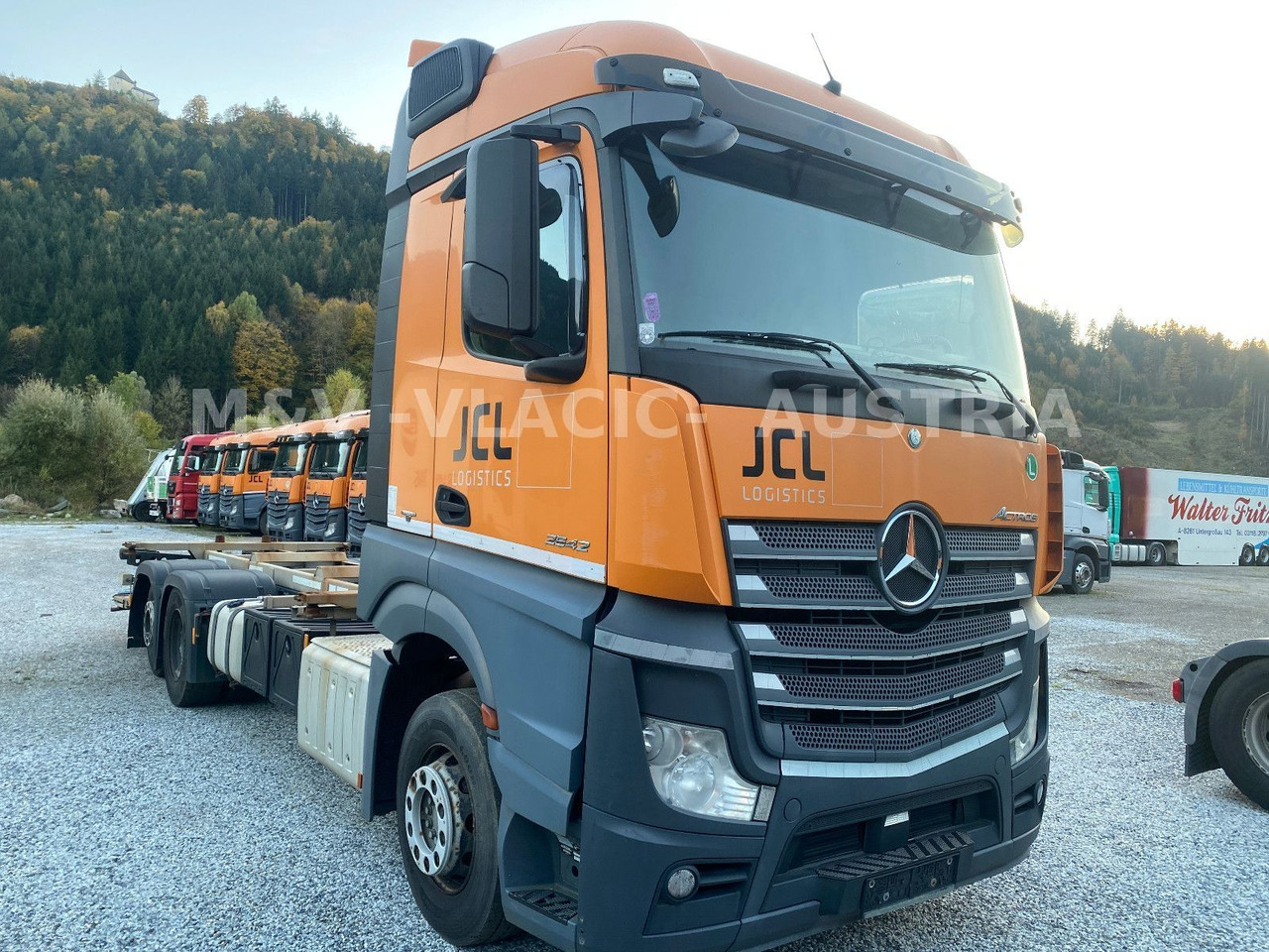Mercedes-Benz 2542 - Транспортер на контејнер/ Камион со променливо тело: слика 1 Mercedes-Benz 2542 - Транспортер на контејнер/ Камион со променливо тело: слика 1