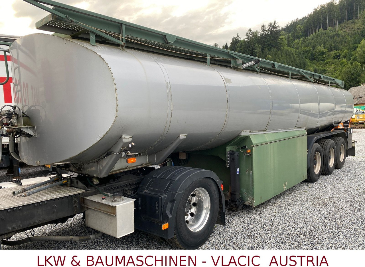 Schwarzmüller Tank für Öl transport - Полуприколка цистерна: слика 1 Schwarzmüller Tank für Öl transport - Полуприколка цистерна: слика 1