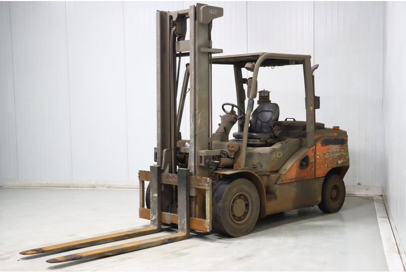 Doosan D50C-7 - Дизел вилушкар: слика 3 Doosan D50C-7 - Дизел вилушкар: слика 3