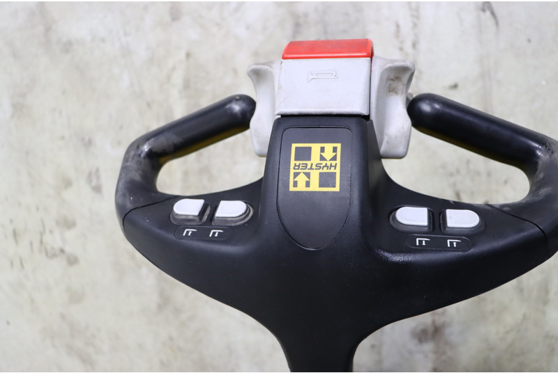 Hyster P1.8 - Вилушкар за палети: слика 2 Hyster P1.8 - Вилушкар за палети: слика 2