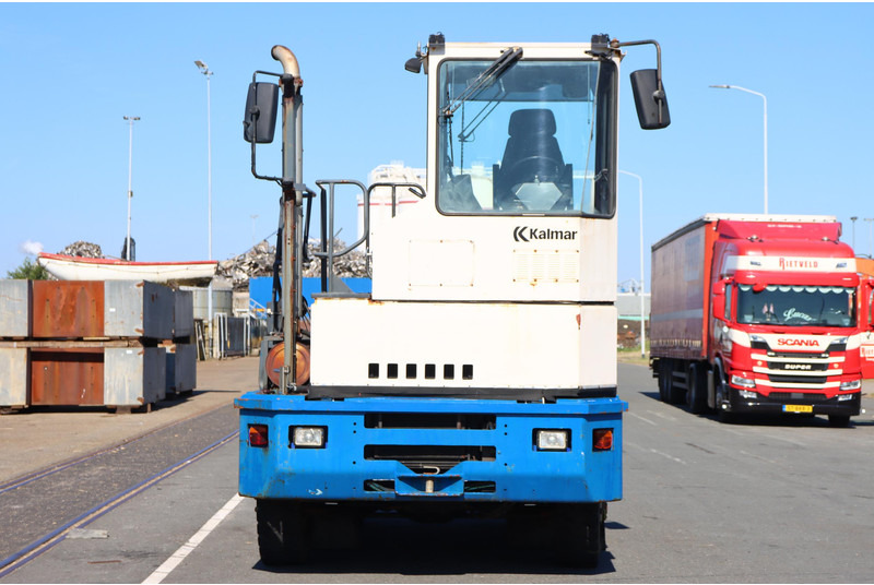 Kalmar TRX182A - Трактор на терминалот: слика 2 Kalmar TRX182A - Трактор на терминалот: слика 2