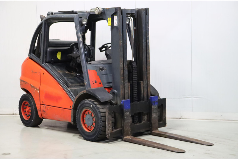 Linde H45T - Плински вилушкар: слика 1 Linde H45T - Плински вилушкар: слика 1