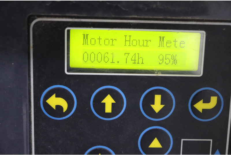XCMG XG0807AC - Кревач ножица: слика 4 XCMG XG0807AC - Кревач ножица: слика 4