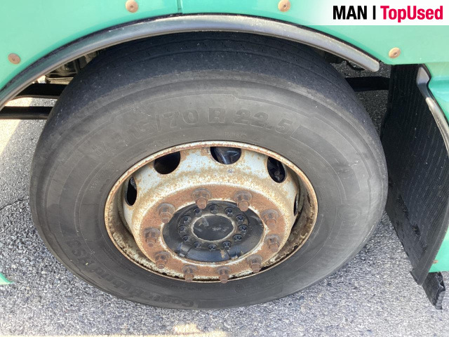 MAN TGX 18.480 4X2 BLS Motorschaden - Камион влекач: слика 2 MAN TGX 18.480 4X2 BLS Motorschaden - Камион влекач: слика 2