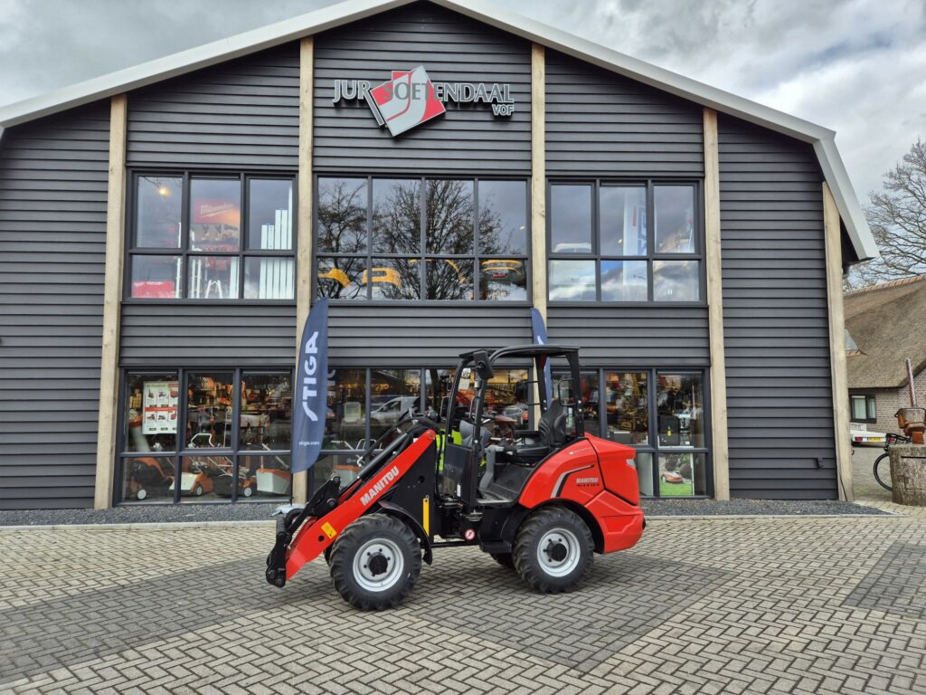 MANITOU MLA 3-25H miniloader - Земјоделски натоварувач: слика 1 MANITOU MLA 3-25H miniloader - Земјоделски натоварувач: слика 1