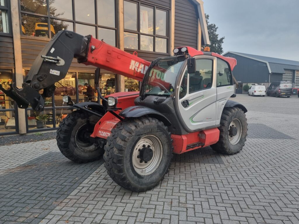 MANITOU MLT 840-137 - Телескопски ракувач: слика 2 MANITOU MLT 840-137 - Телескопски ракувач: слика 2