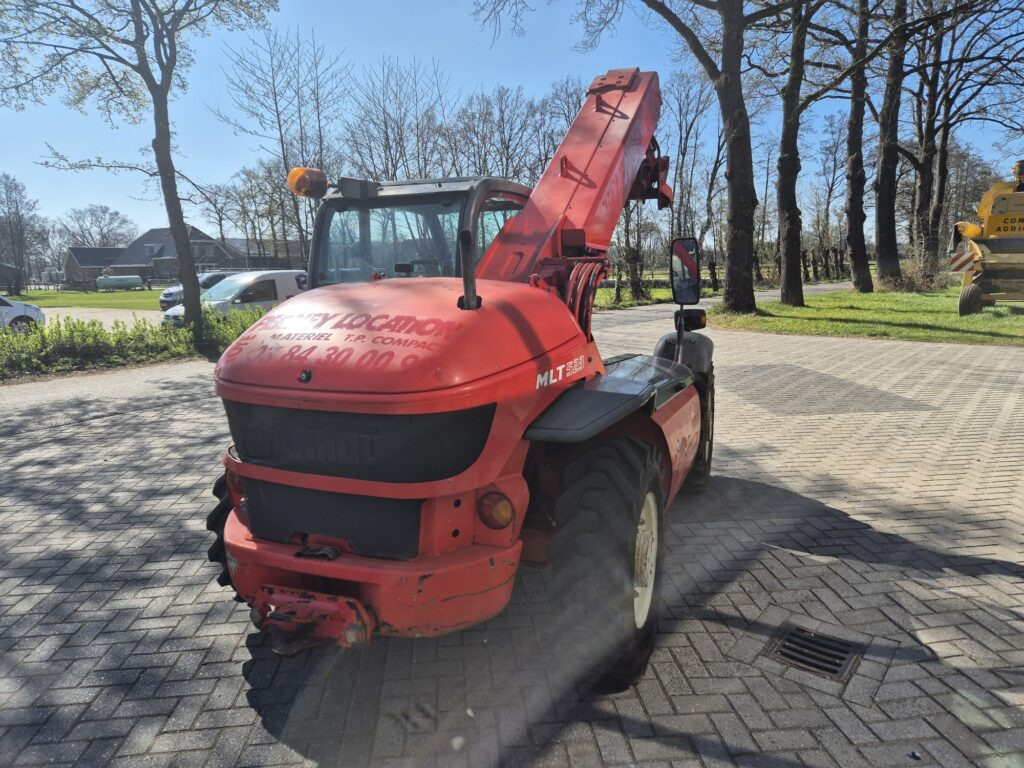 MANITOU MT 523 - Телескопски ракувач: слика 4 MANITOU MT 523 - Телескопски ракувач: слика 4